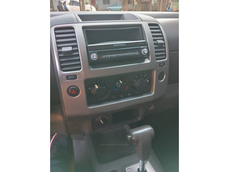 NISSAN - FRONTIER - 2013/2013 - Branca - R$ 95.000,00