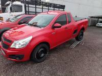 CHEVROLET - MONTANA - 2015/2015 - Vermelha - R$ 45.000,00