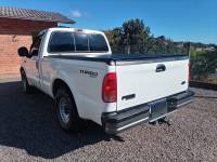 FORD - F-250 - 1998/1999 - Branca - R$ 110.000,00