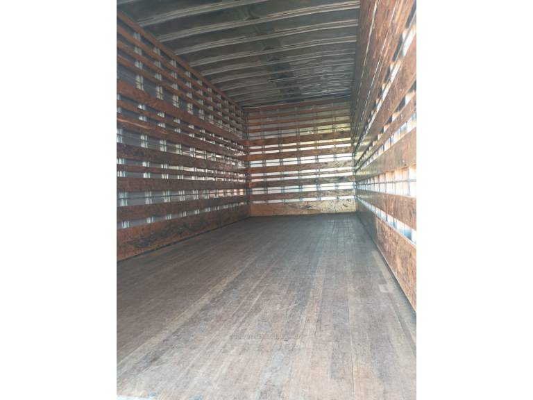 FORD - CARGO 1119 - 2019/2019 - Branca - R$ 273.000,00