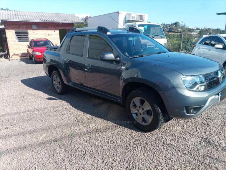 RENAULT - OROCH - 2019/2019 - Cinza - R$ 80.000,00