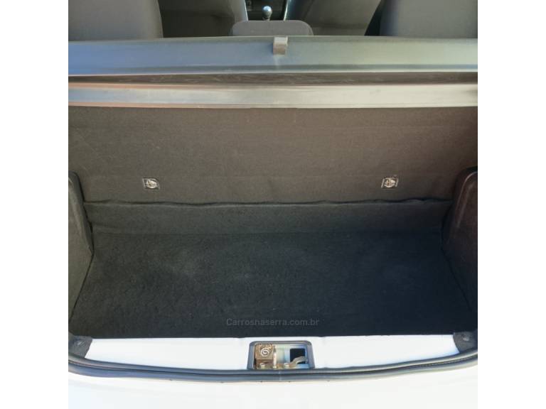 TOYOTA - ETIOS - 2019/2019 - Branca - R$ 72.800,00
