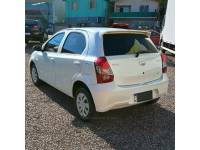 TOYOTA - ETIOS - 2019/2019 - Branca - R$ 72.800,00