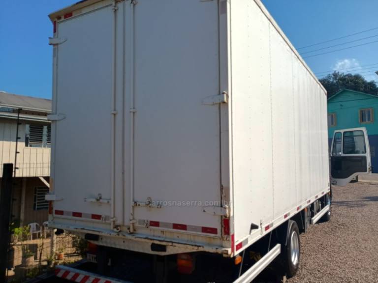 FORD - CARGO 1119 - 2019/2019 - Branca - R$ 273.000,00