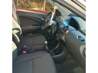 TOYOTA - ETIOS - 2019/2019 - Branca - R$ 72.800,00